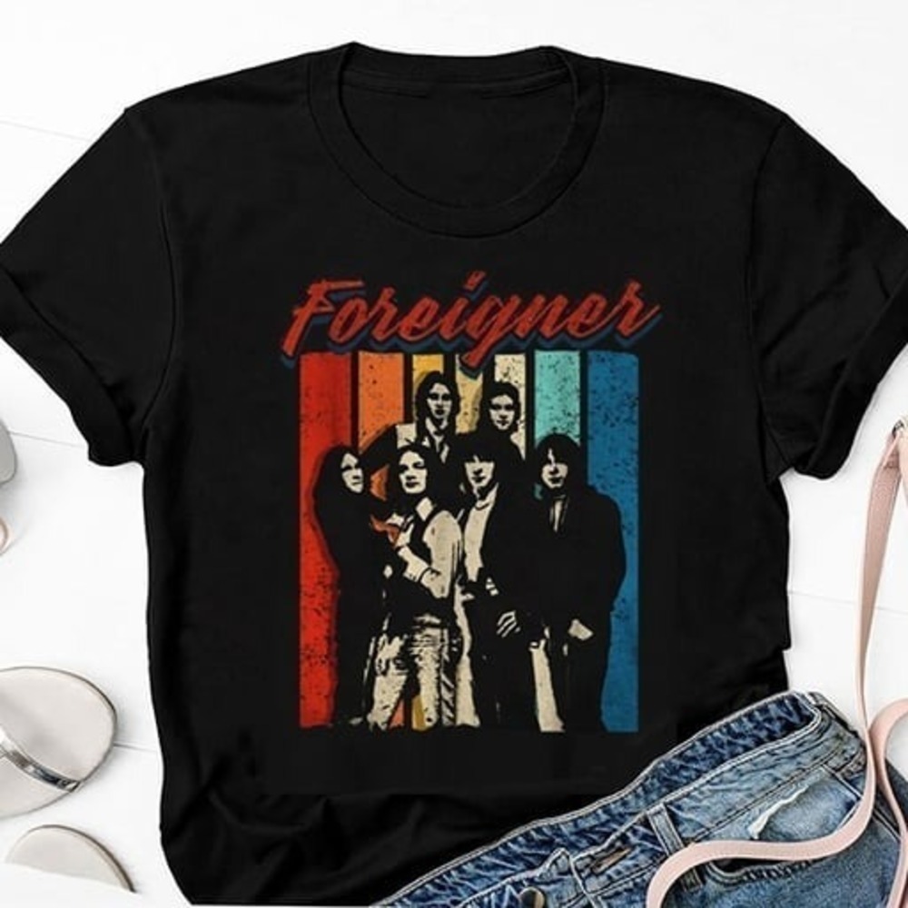 Foreigner Band Tour 2023 Classic Rock Concert Fan Graphic T-Shirt - Picture 1 of 4